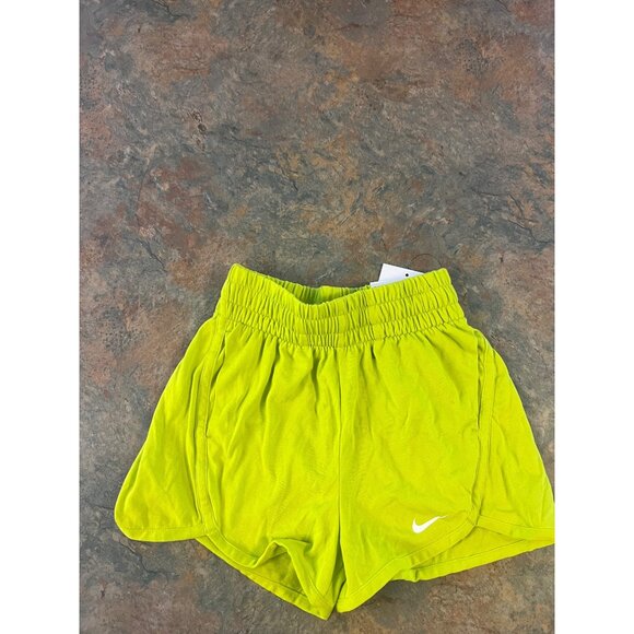 Nike Dri-Fit Kids Training Shorts‎ XS Lime Green - Picture 1 of 8